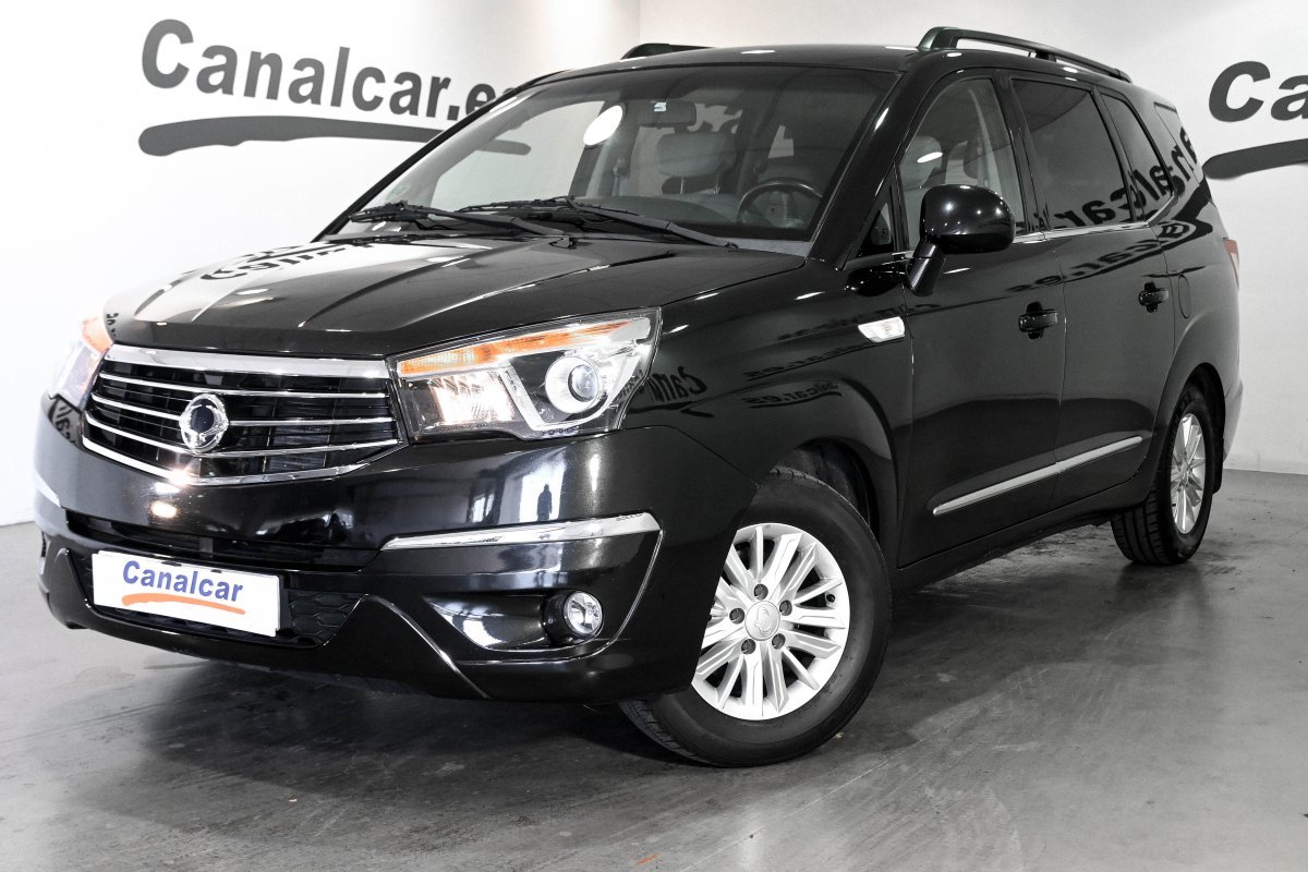 Foto SsangYong Rodius 2
