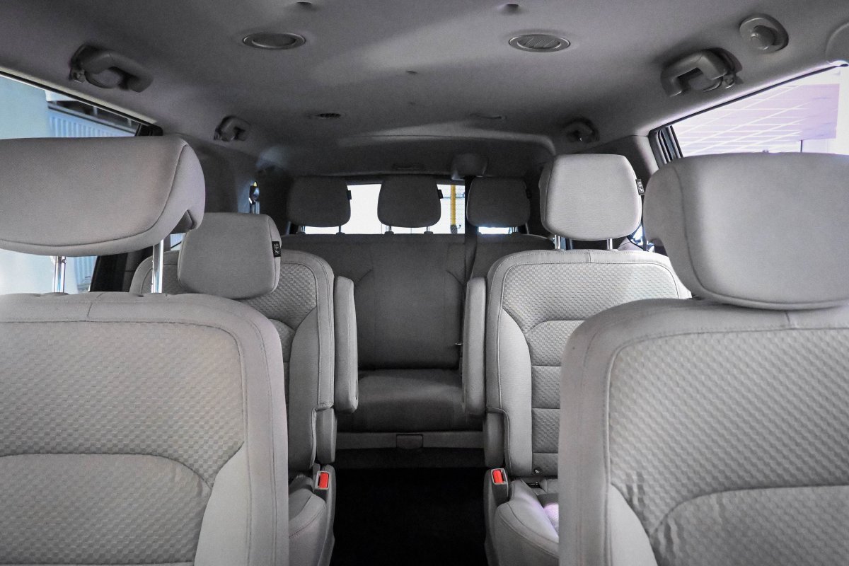 Foto SsangYong Rodius 19