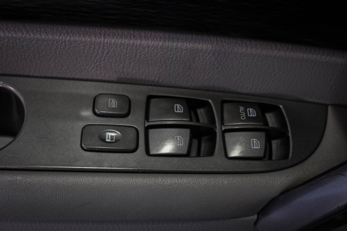 Foto SsangYong Rodius 21
