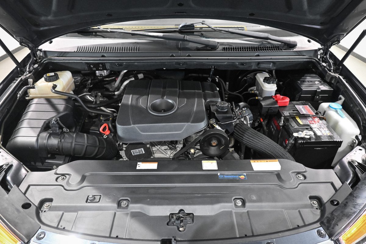 Foto SsangYong Rodius 7