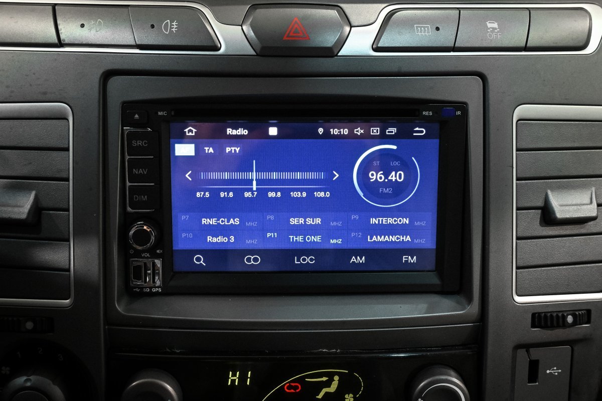 Foto SsangYong Rodius 17