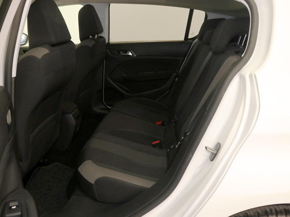 Foto Peugeot 308 15