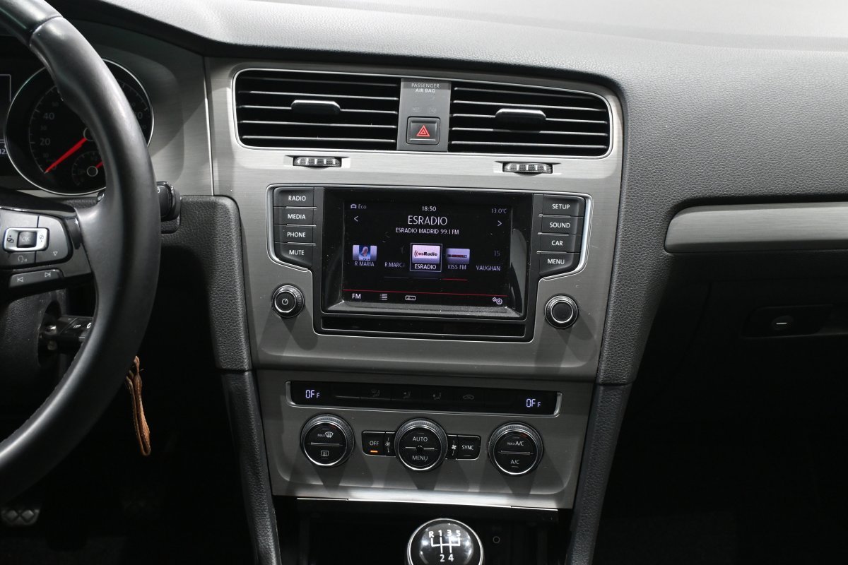 Foto Volkswagen Golf Variant 14