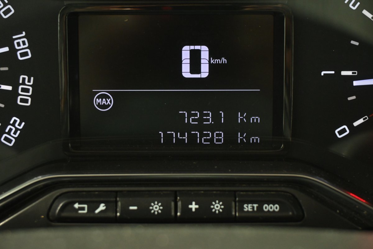 Foto Citroën C3 Aircross 12