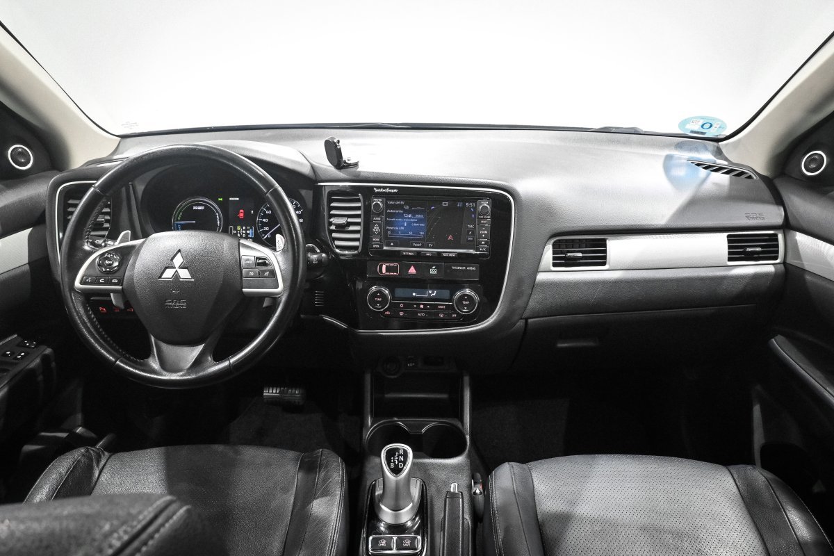 Foto Mitsubishi Outlander 18