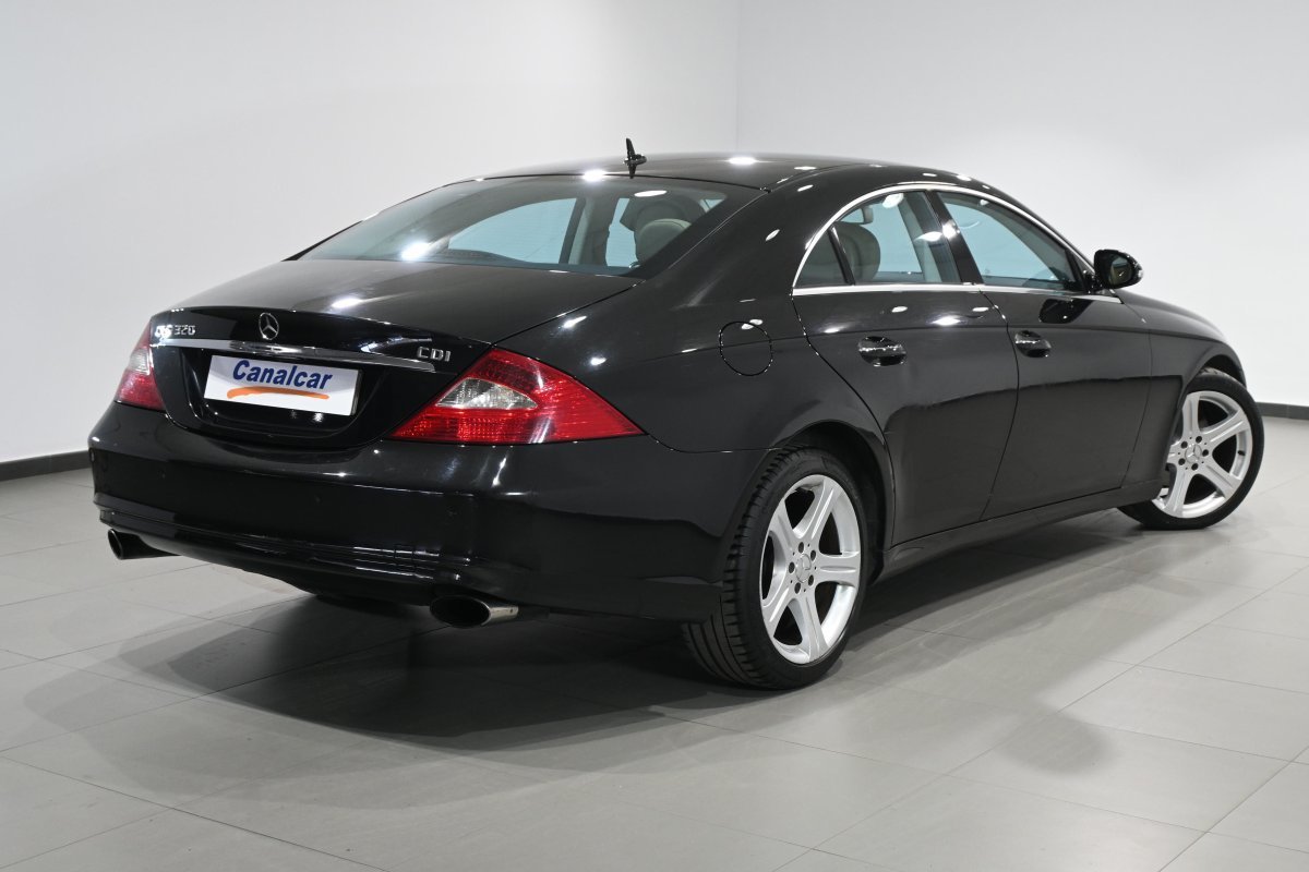 Foto Mercedes-Benz Clase CLS 4