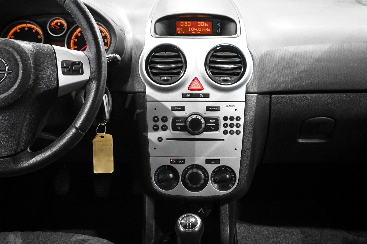 Foto Opel Corsa 11