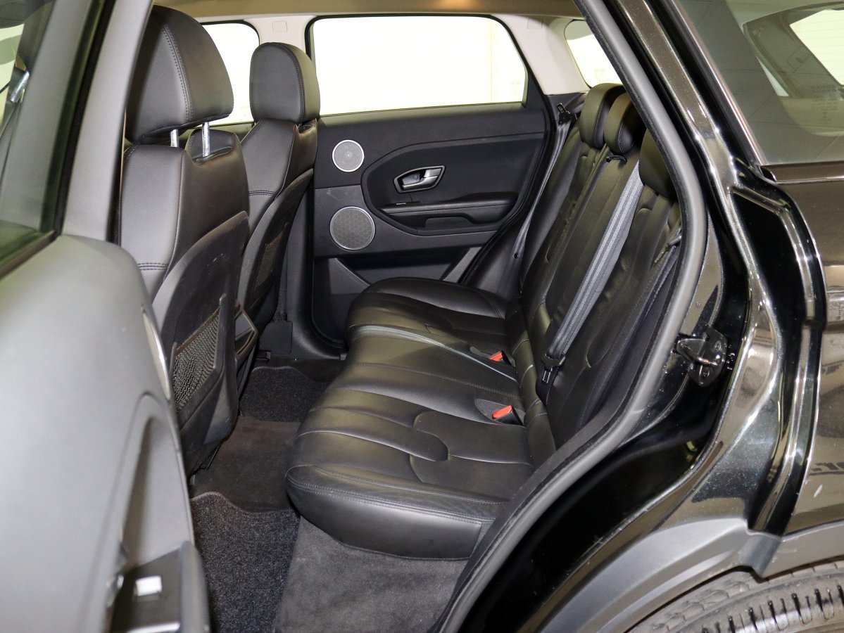 Foto Land-Rover Range Rover Evoque 13