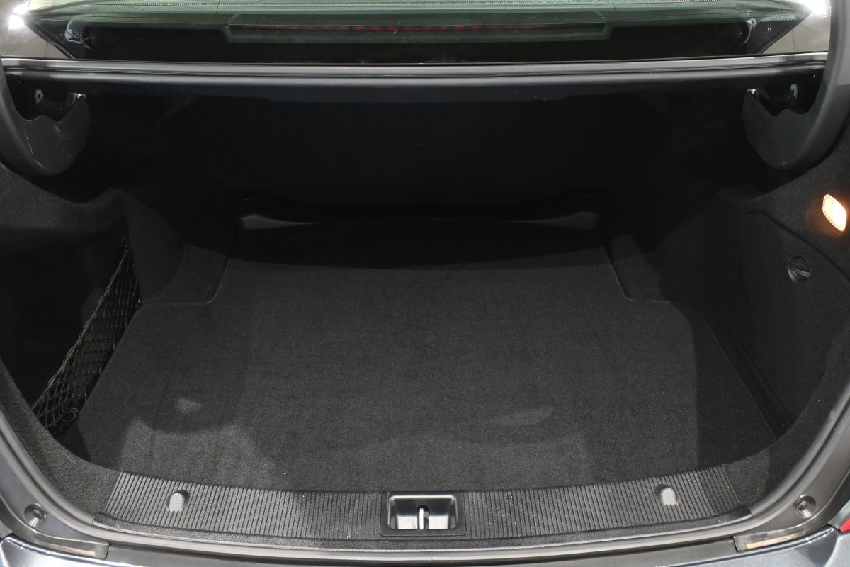 Foto Mercedes-Benz Clase C 8