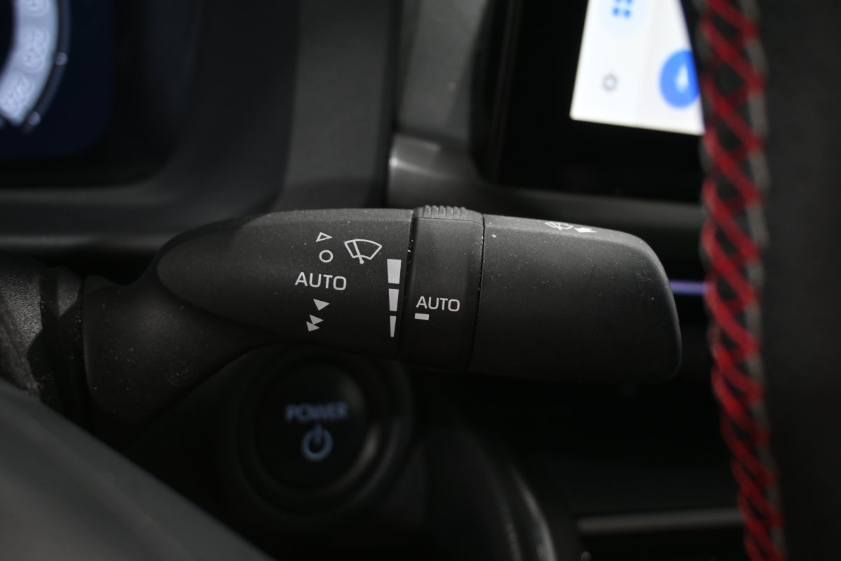 Foto Toyota C-HR 22