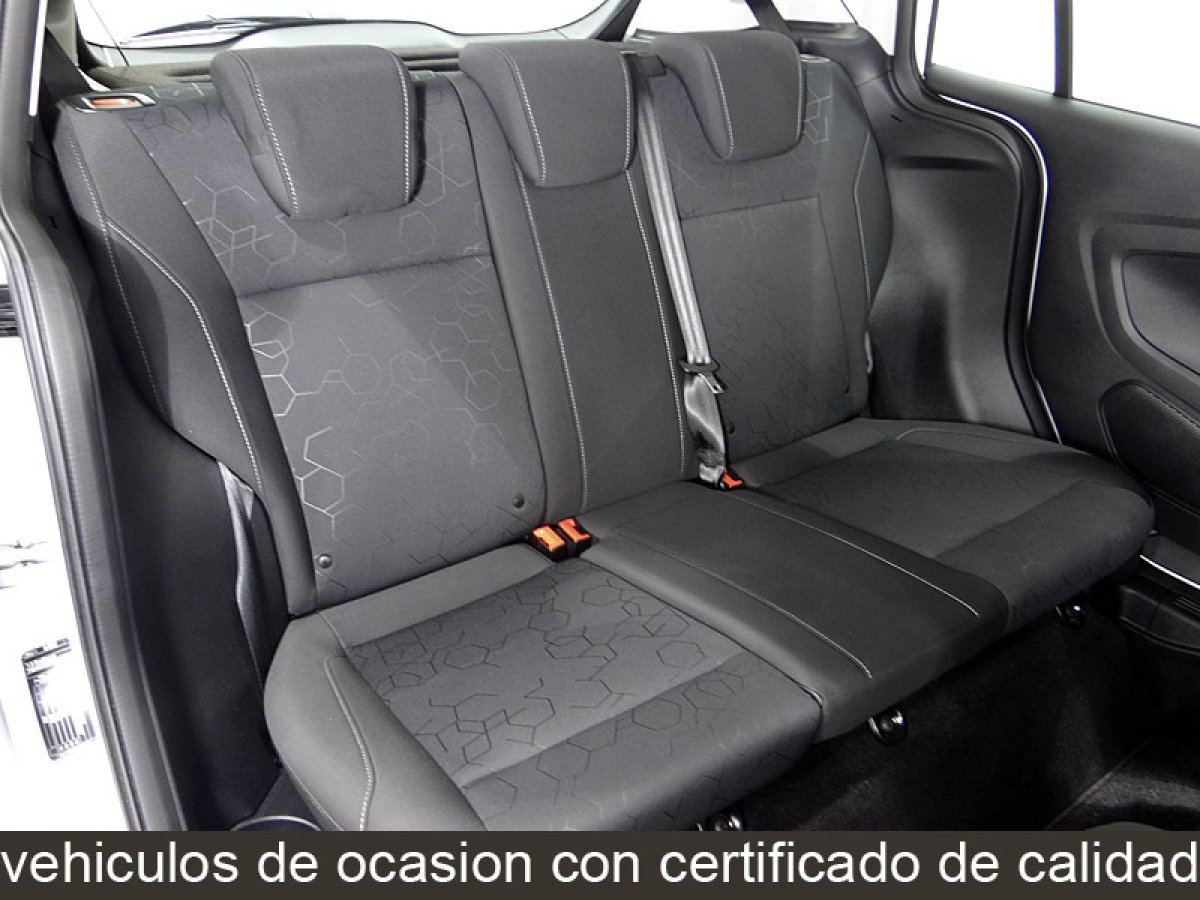 Foto Ford B-Max 21