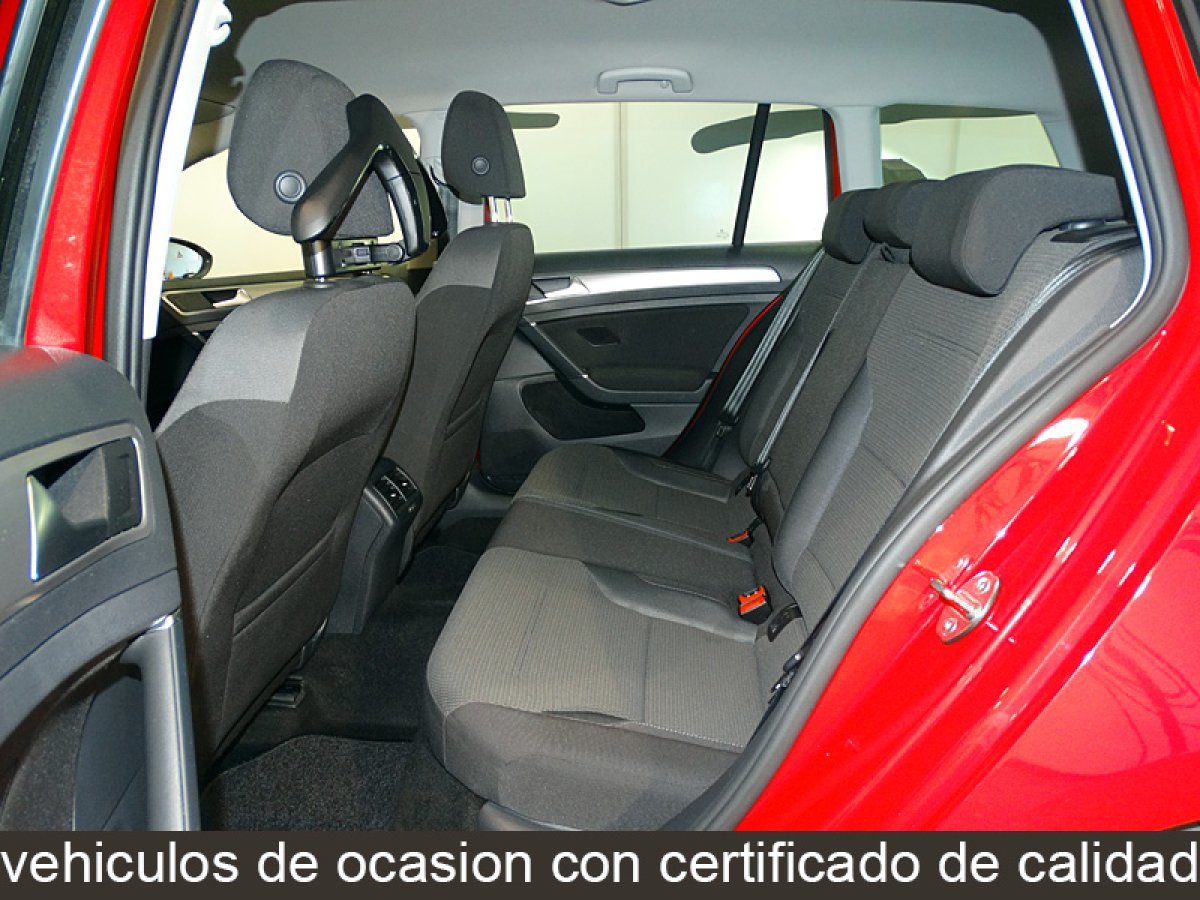 Foto Volkswagen Golf Variant 14