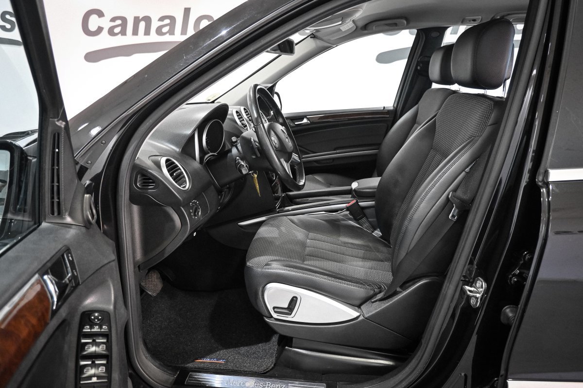 Foto Mercedes-Benz Clase M 9