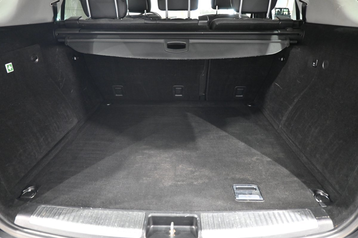 Foto Mercedes-Benz Clase M 8