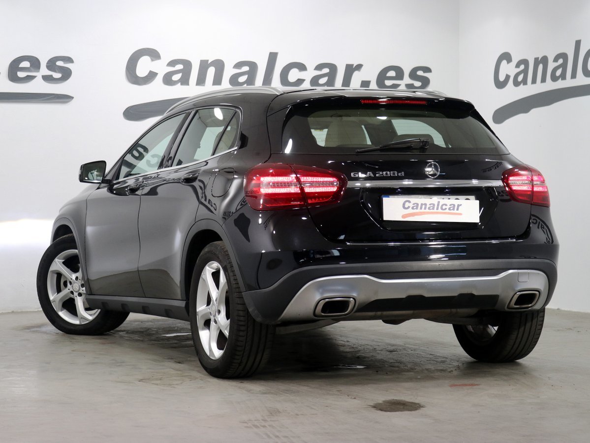 Foto Mercedes-Benz Clase GLA 6