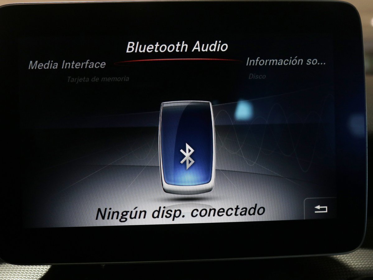 Foto Mercedes-Benz Clase GLA 21