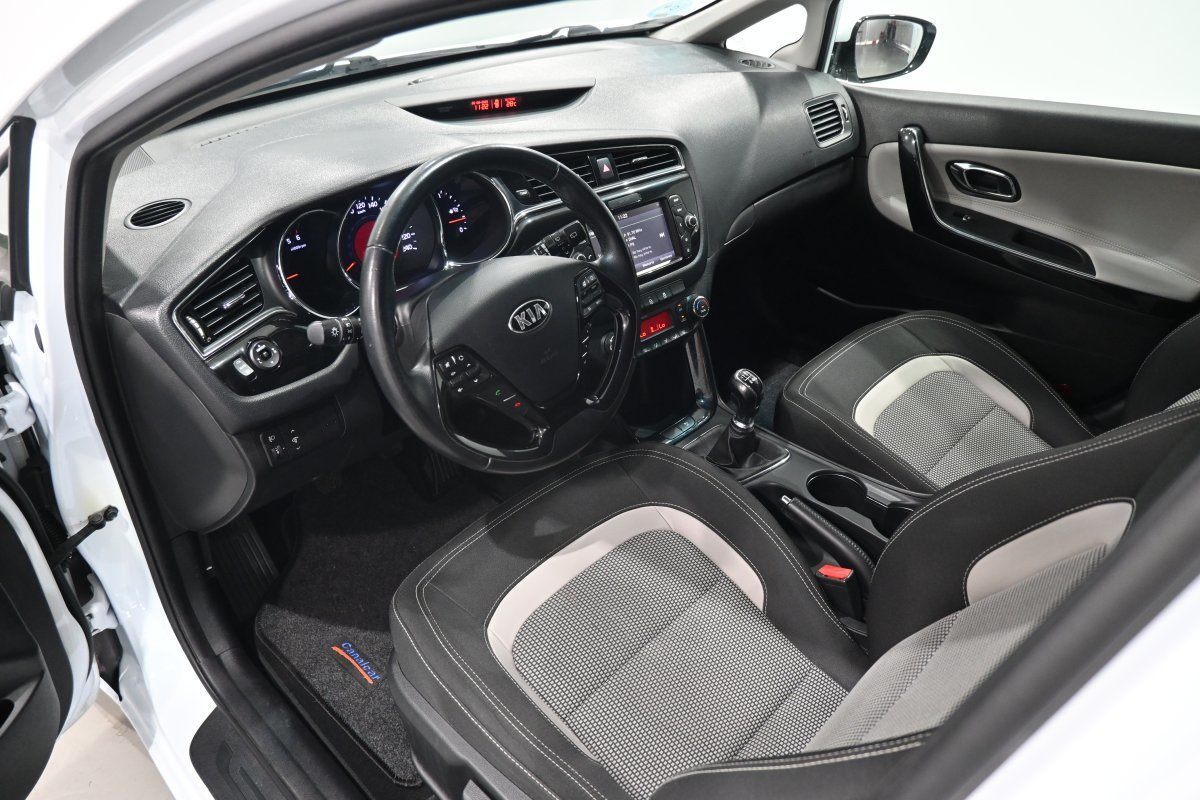 Foto Kia Ceed 9