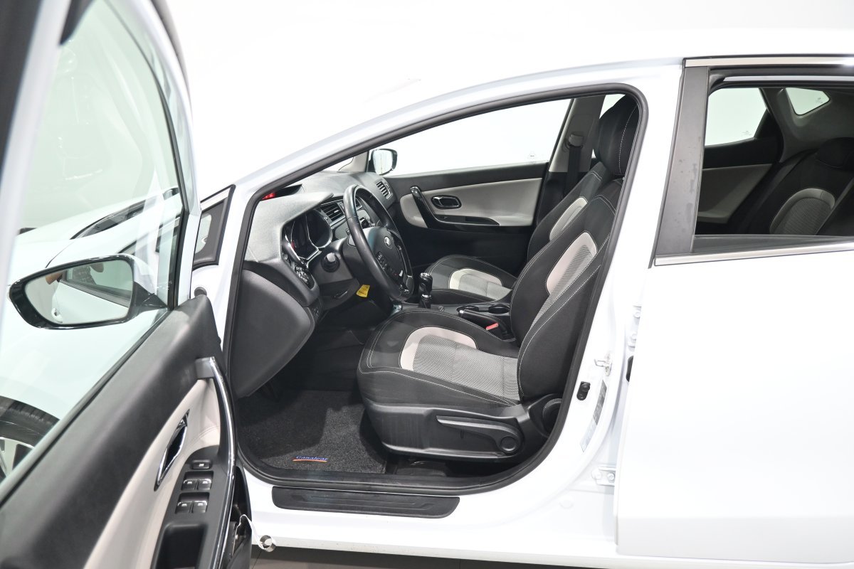 Foto Kia Ceed 10