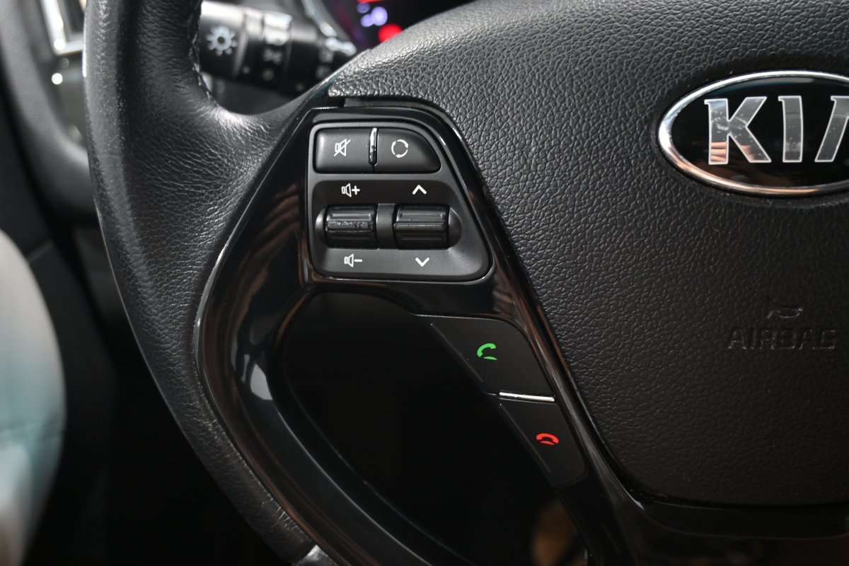 Foto Kia Ceed 25