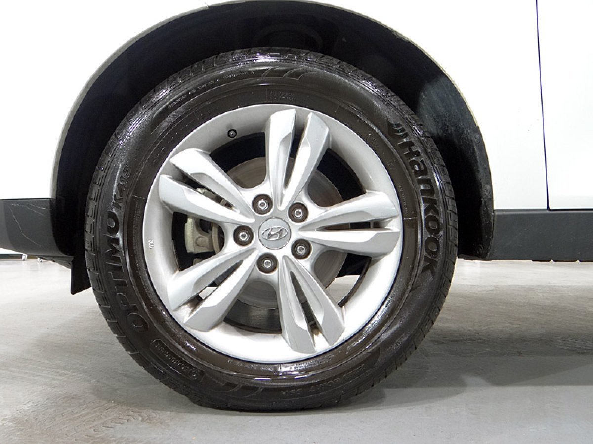 Foto Hyundai ix35 33