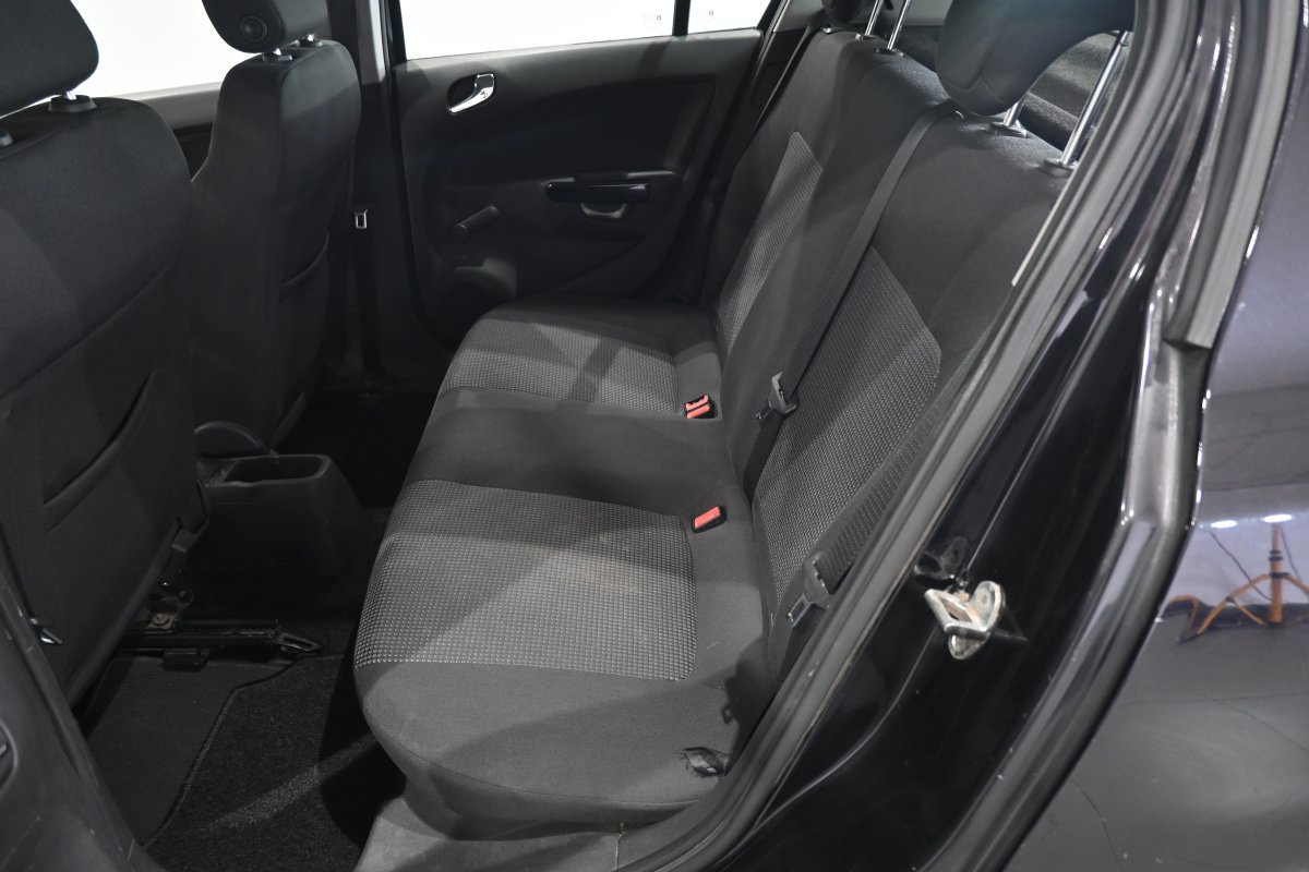Foto Opel Corsa 11