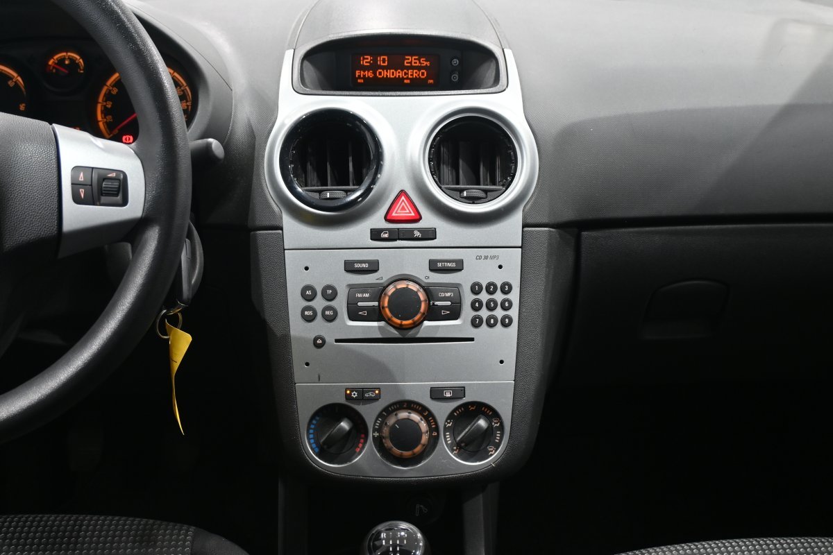 Foto Opel Corsa 14
