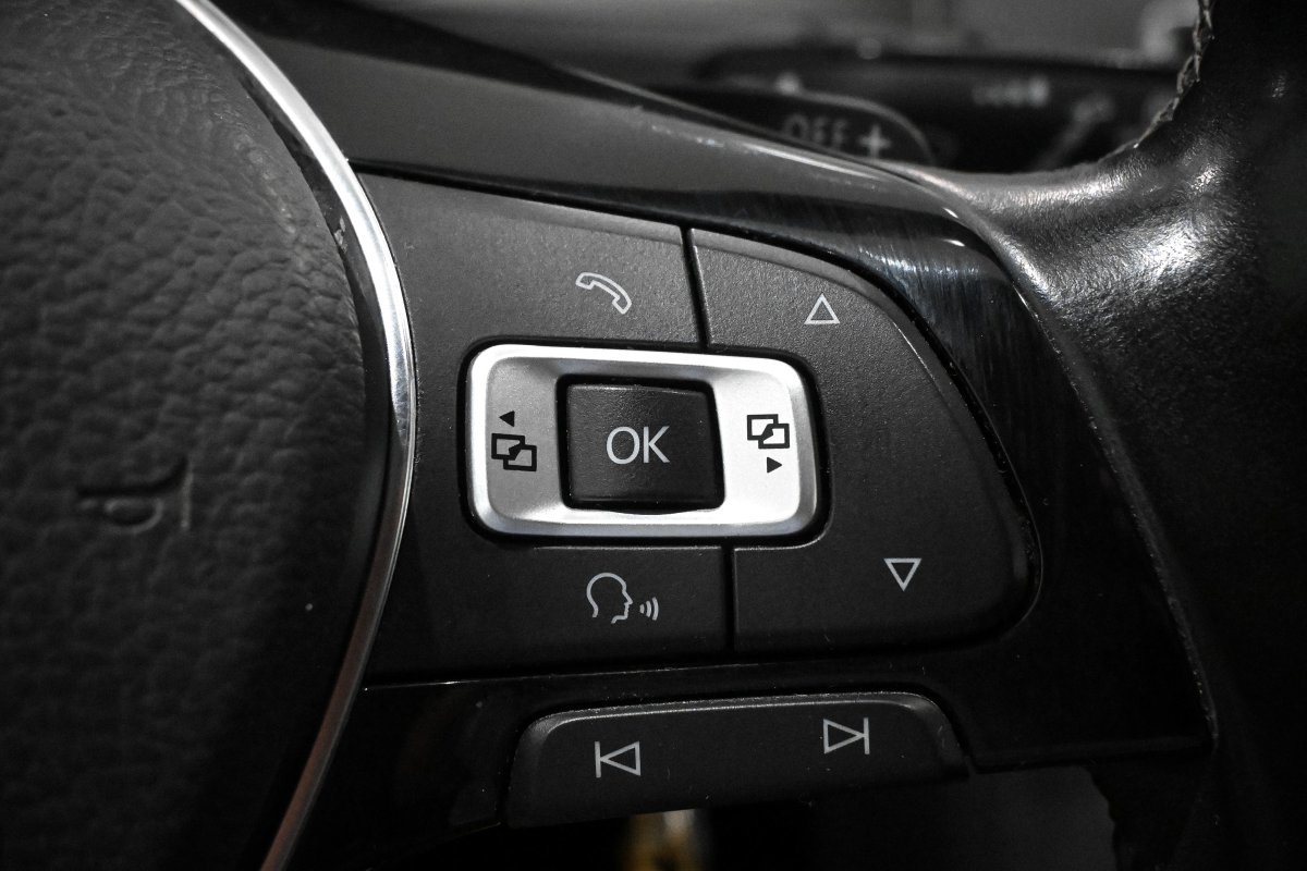 Foto Volkswagen Golf 26