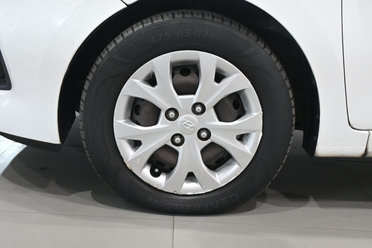 Foto Hyundai i10 21