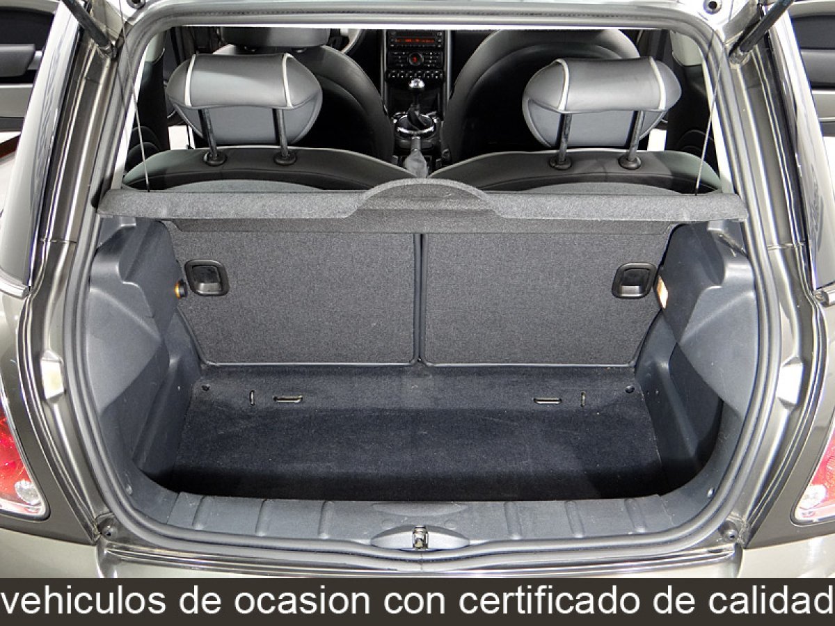 Foto Mini 3 Puertas 15