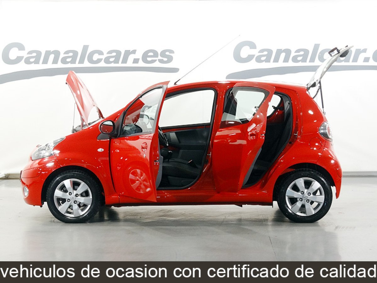 Foto Toyota Aygo 11