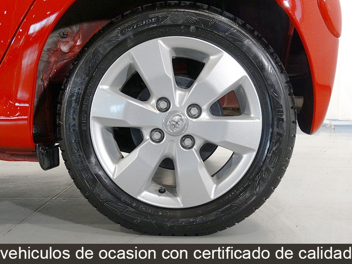 Foto Toyota Aygo 32