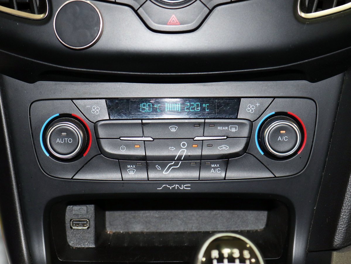 Foto Ford Focus 13 Foto Ford Focus 13