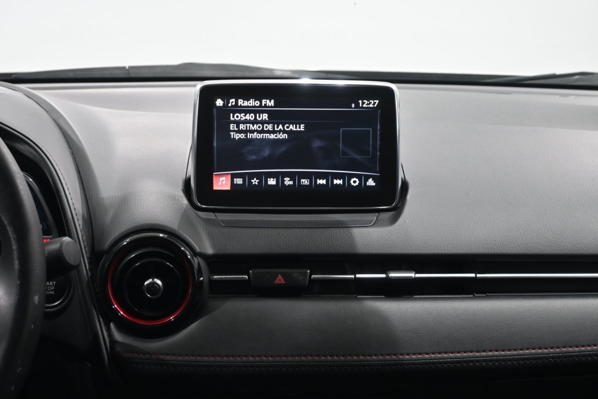 Foto Mazda CX-3 13