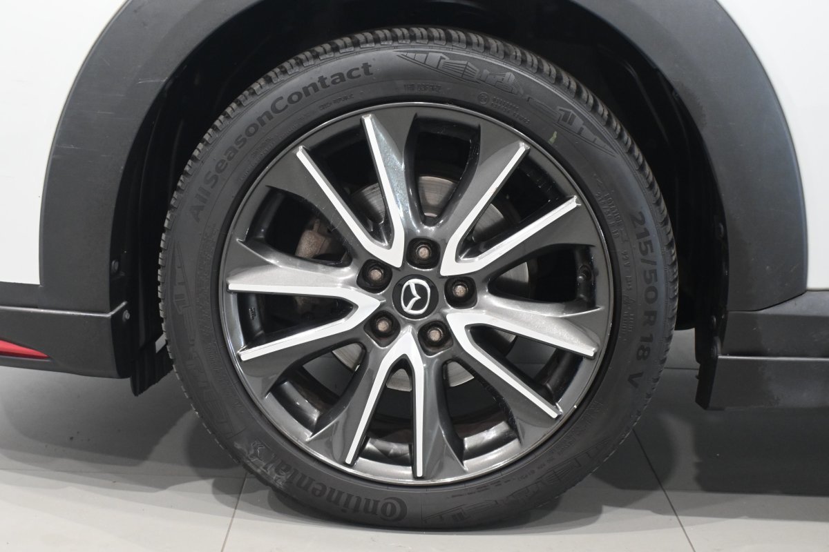 Foto Mazda CX-3 29