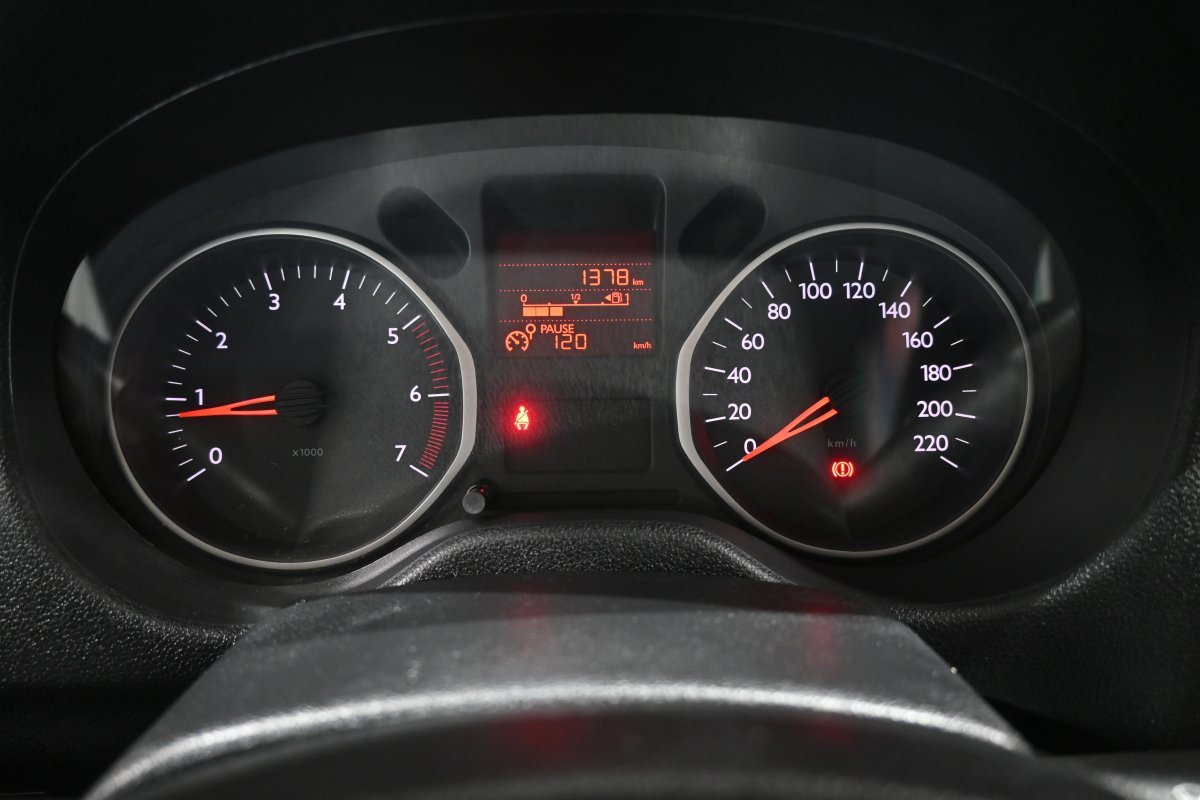 Foto Citroën C-Elysèe 13
