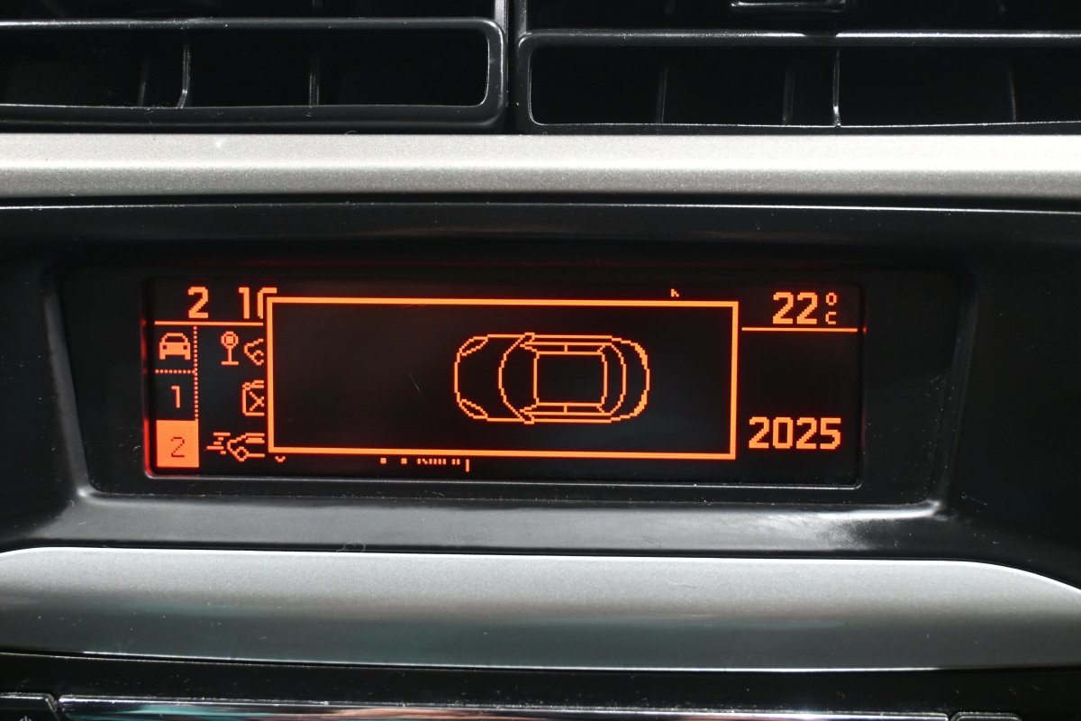 Foto Citroën C-Elysèe 15