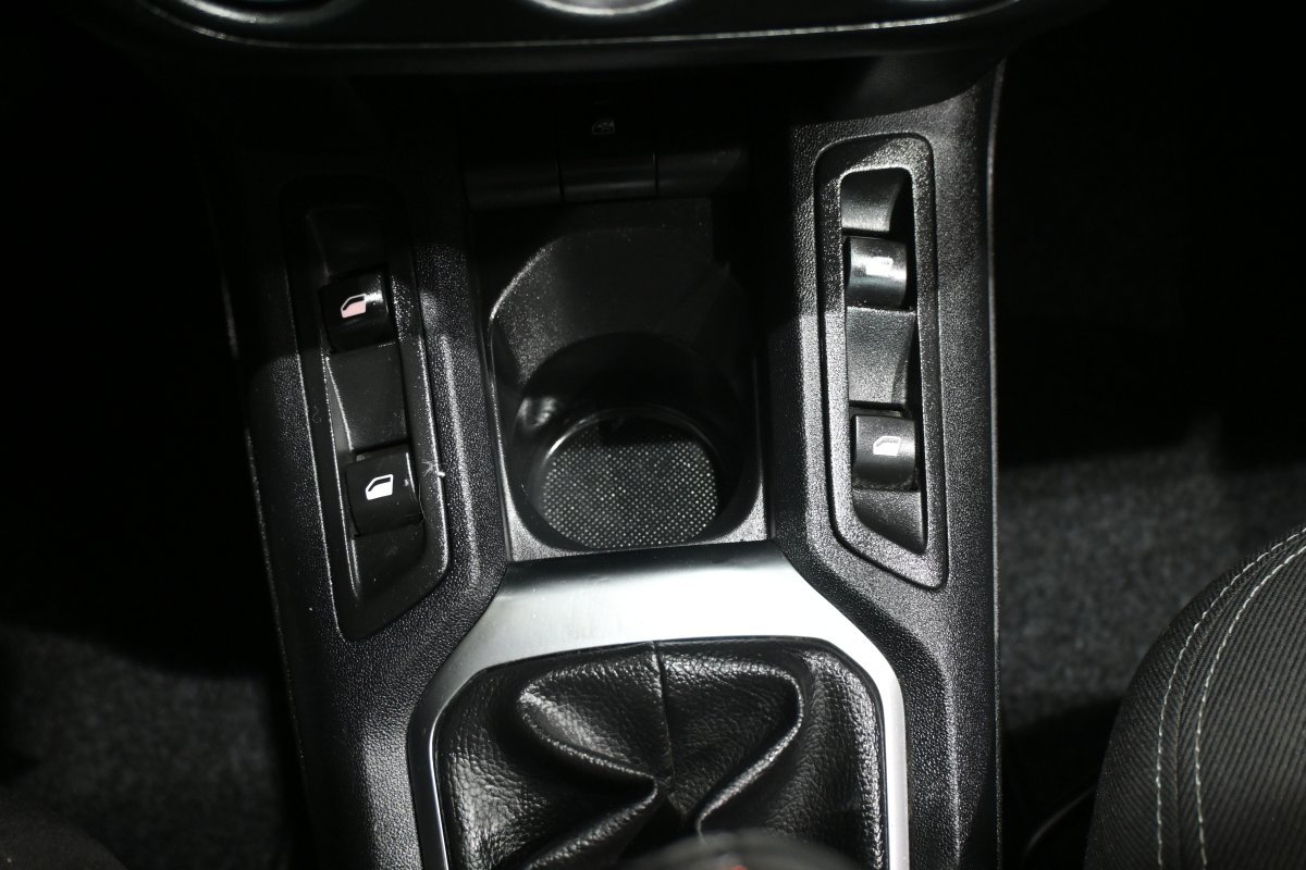 Foto Citroën C-Elysèe 19