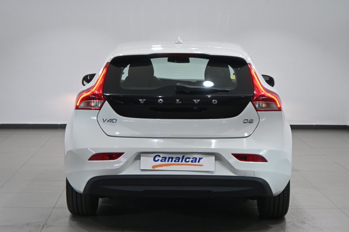 Foto Volvo V40 5 Foto Volvo V40 5