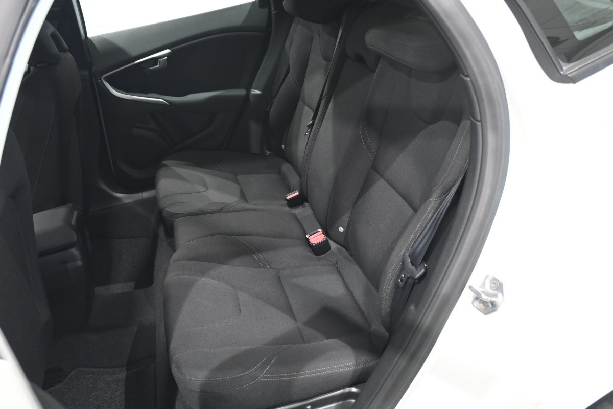 Foto Volvo V40 11 Foto Volvo V40 11