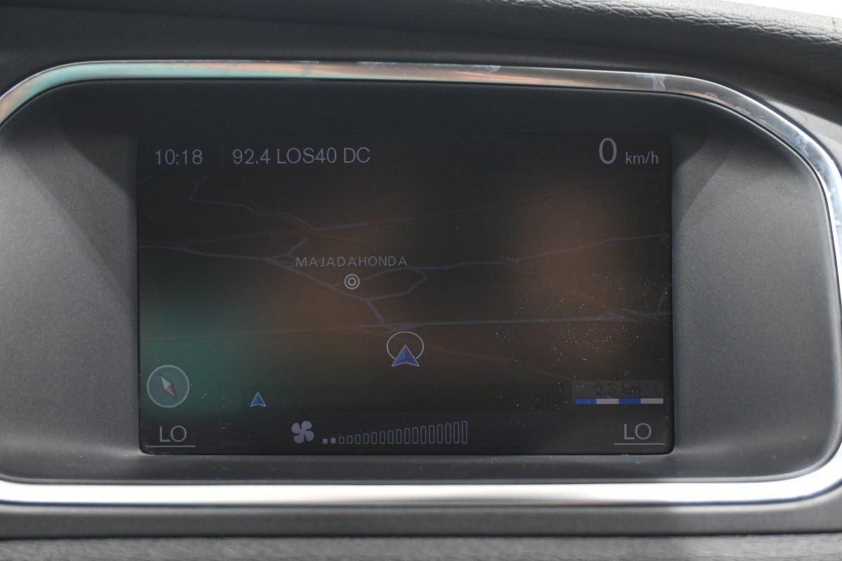 Foto Volvo V40 15 Foto Volvo V40 15