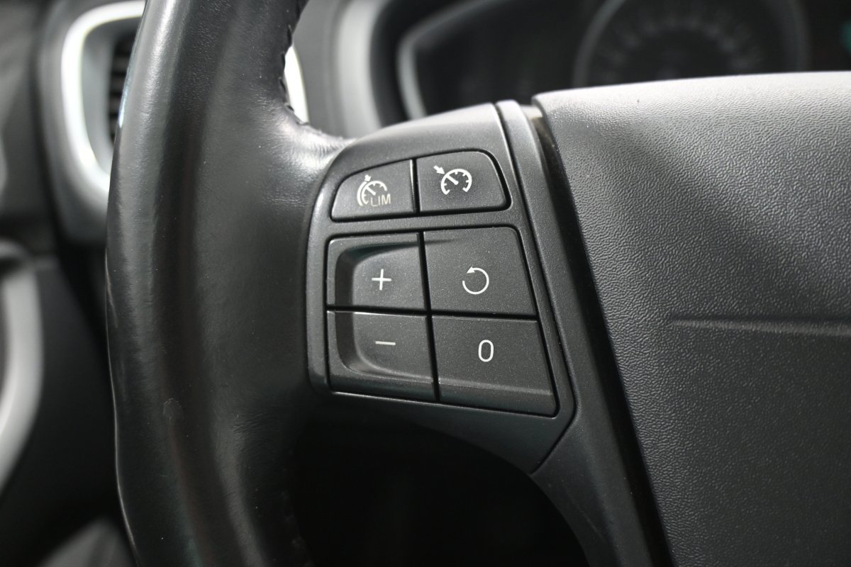Foto Volvo V40 21 Foto Volvo V40 21