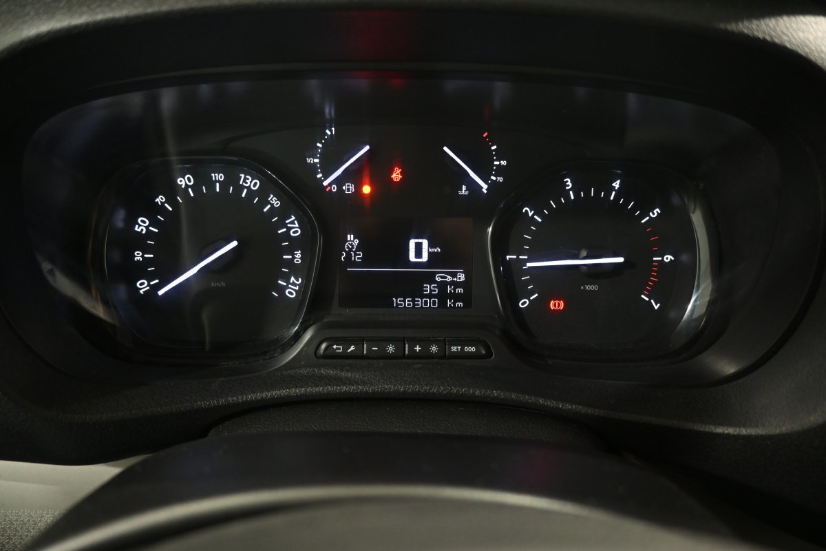 Foto Citroën Spacetourer 15