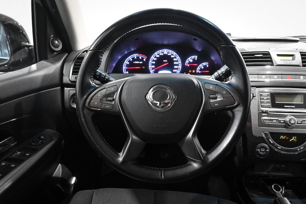 Foto SsangYong Rexton 15