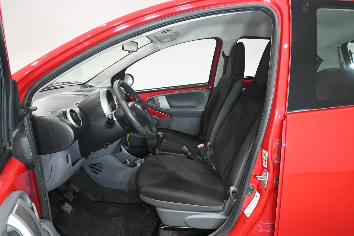 Foto Toyota Aygo 9