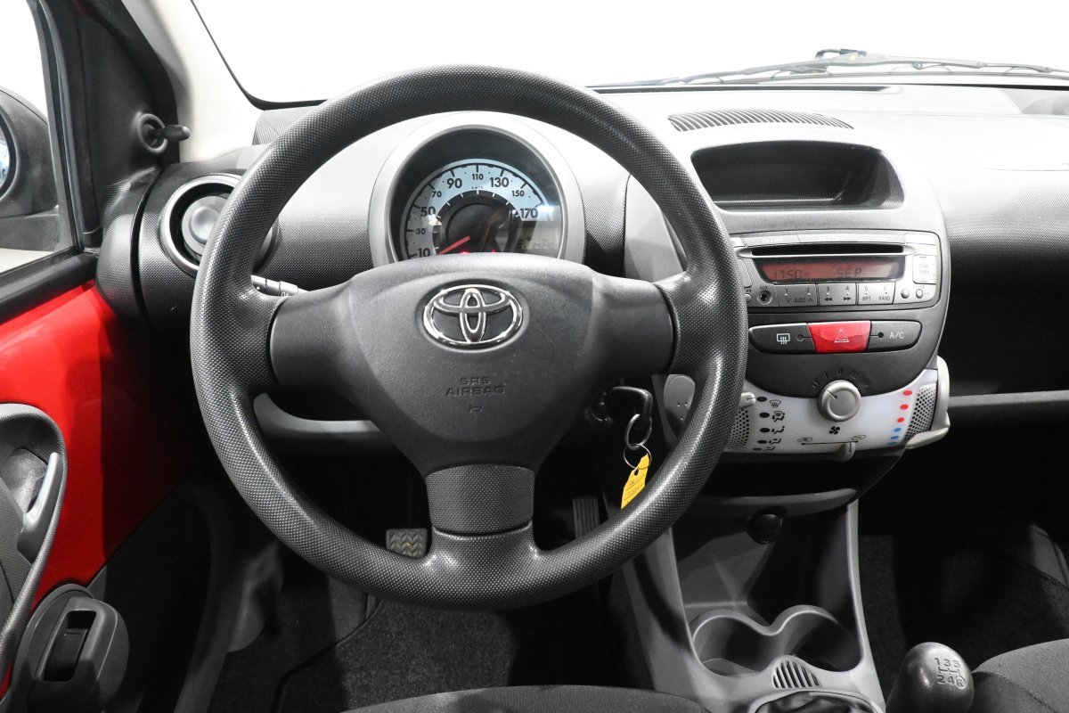 Foto Toyota Aygo 17