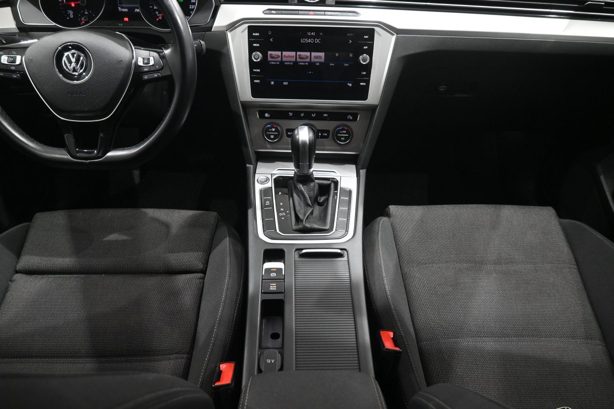 Foto Volkswagen Passat 20