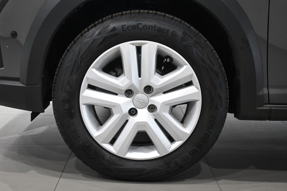 Foto Dacia Sandero 28