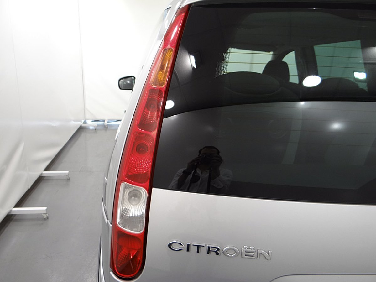 Foto Citroën C8 16