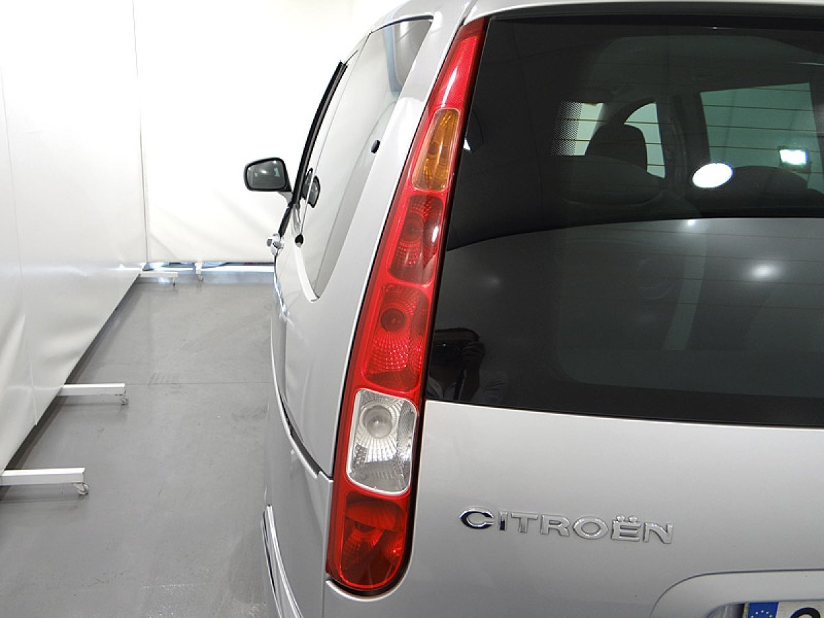 Foto Citroën C8 17