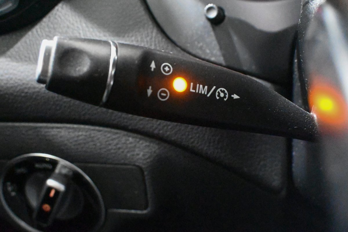 Foto Mercedes-Benz Clase GLA 27